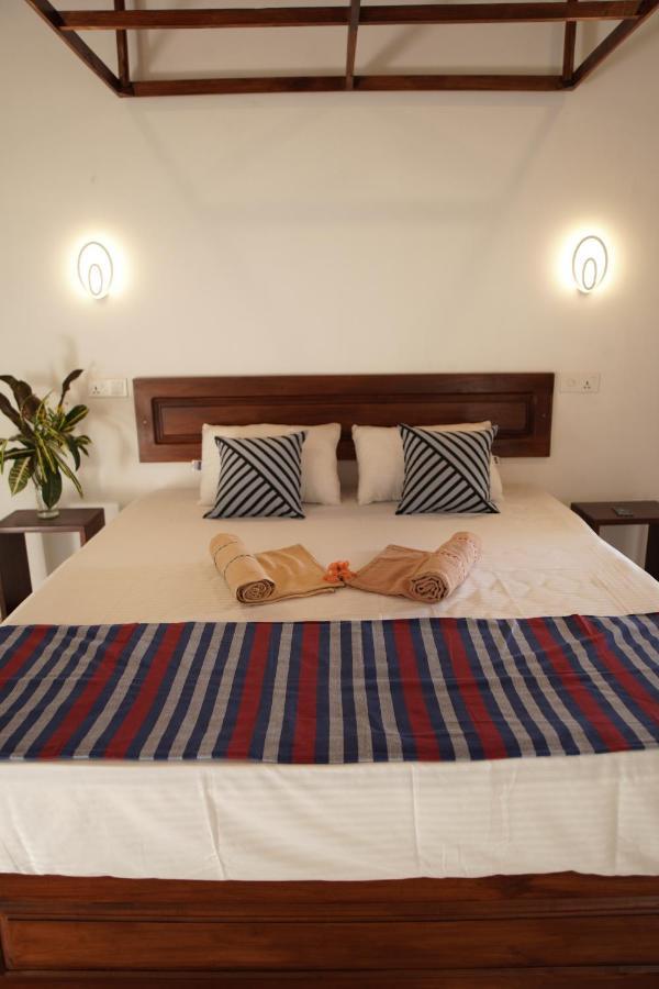 Surf Nest Hiriketiya Hotel Dickwella Exterior photo